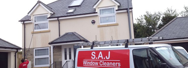 window-cleaners-plymouth-window-cleaning-plymouth-commercial-window-cleaners-plymouth-saj-window-cleaners-plymouth-sl-3.jpg